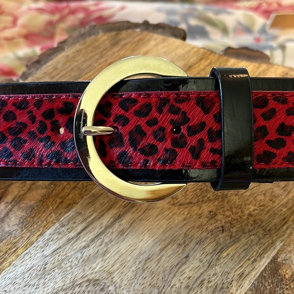 WHITHOUSE BLACKMARKET WHBM Size Small Belt Red/Black Cheetah Horsehair Leather - Picture 7 of 16